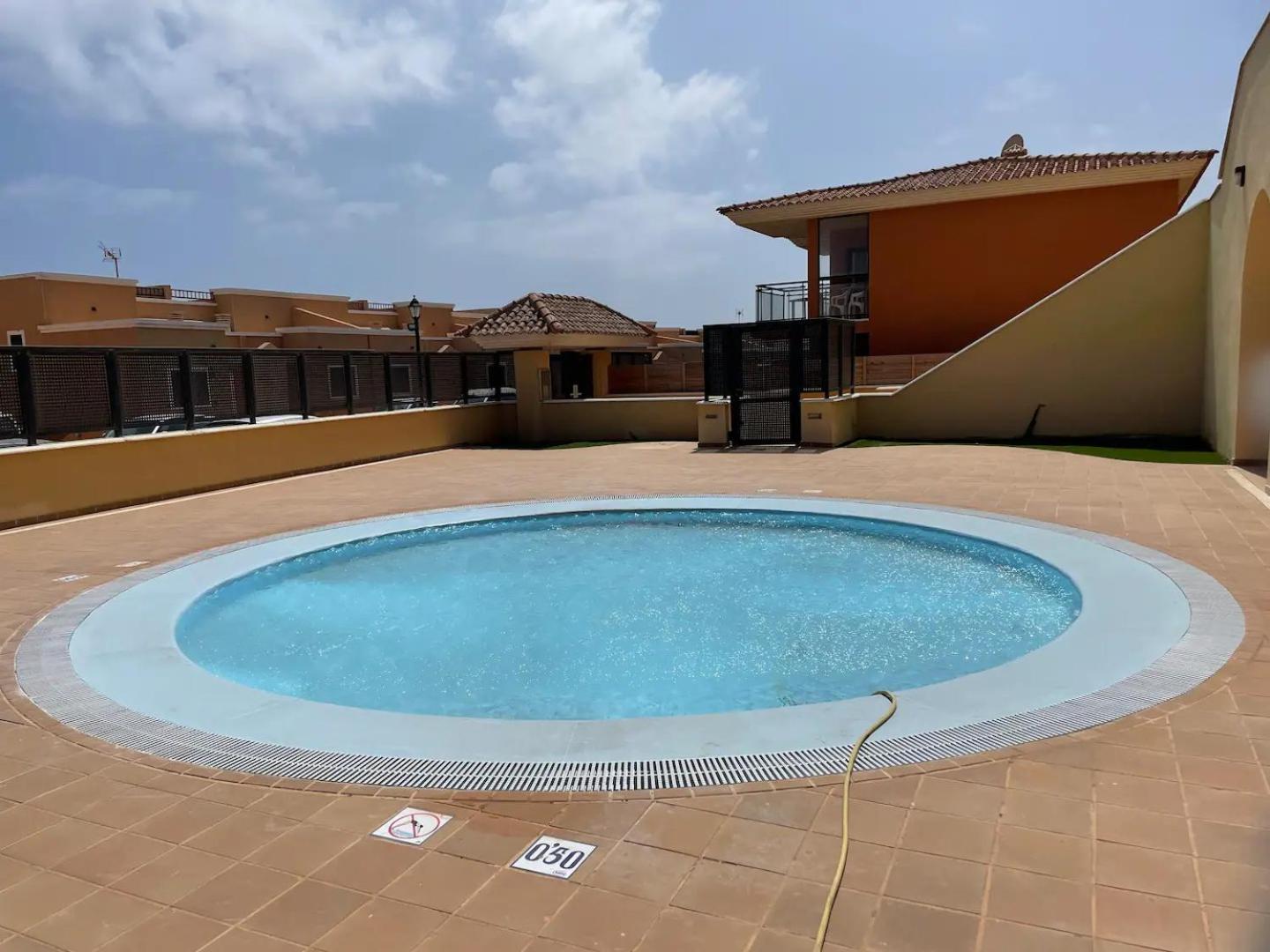 Lucky Thirteen - Apartment With Ocean View كاليتا ذي فوستي المظهر الخارجي الصورة