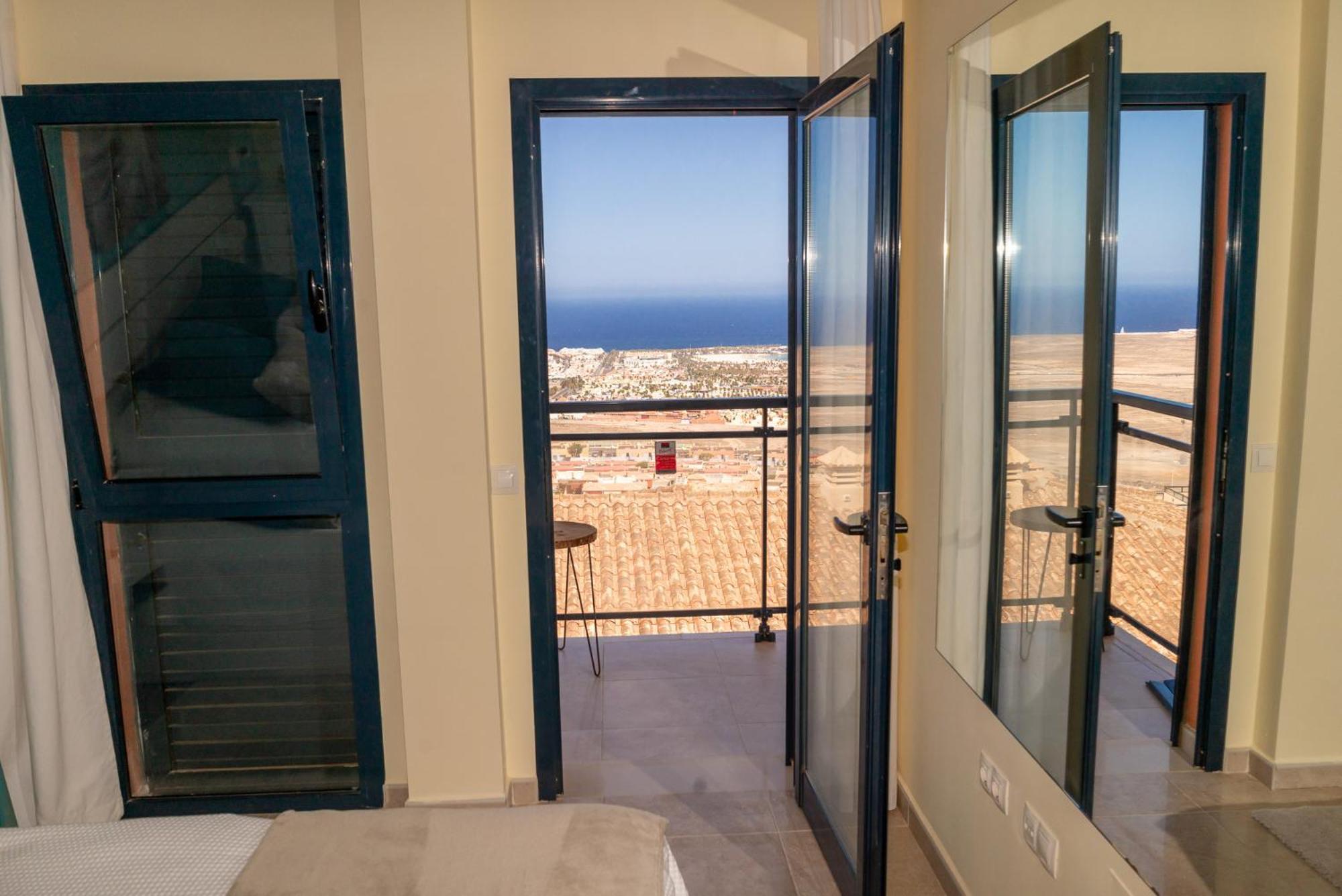 Lucky Thirteen - Apartment With Ocean View كاليتا ذي فوستي المظهر الخارجي الصورة